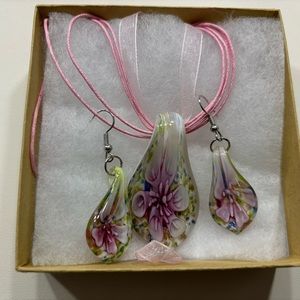 Glass Earrings & Necklace Set